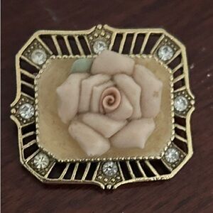 Elegant Gold and Cream Rose Brooch with Crystal stones